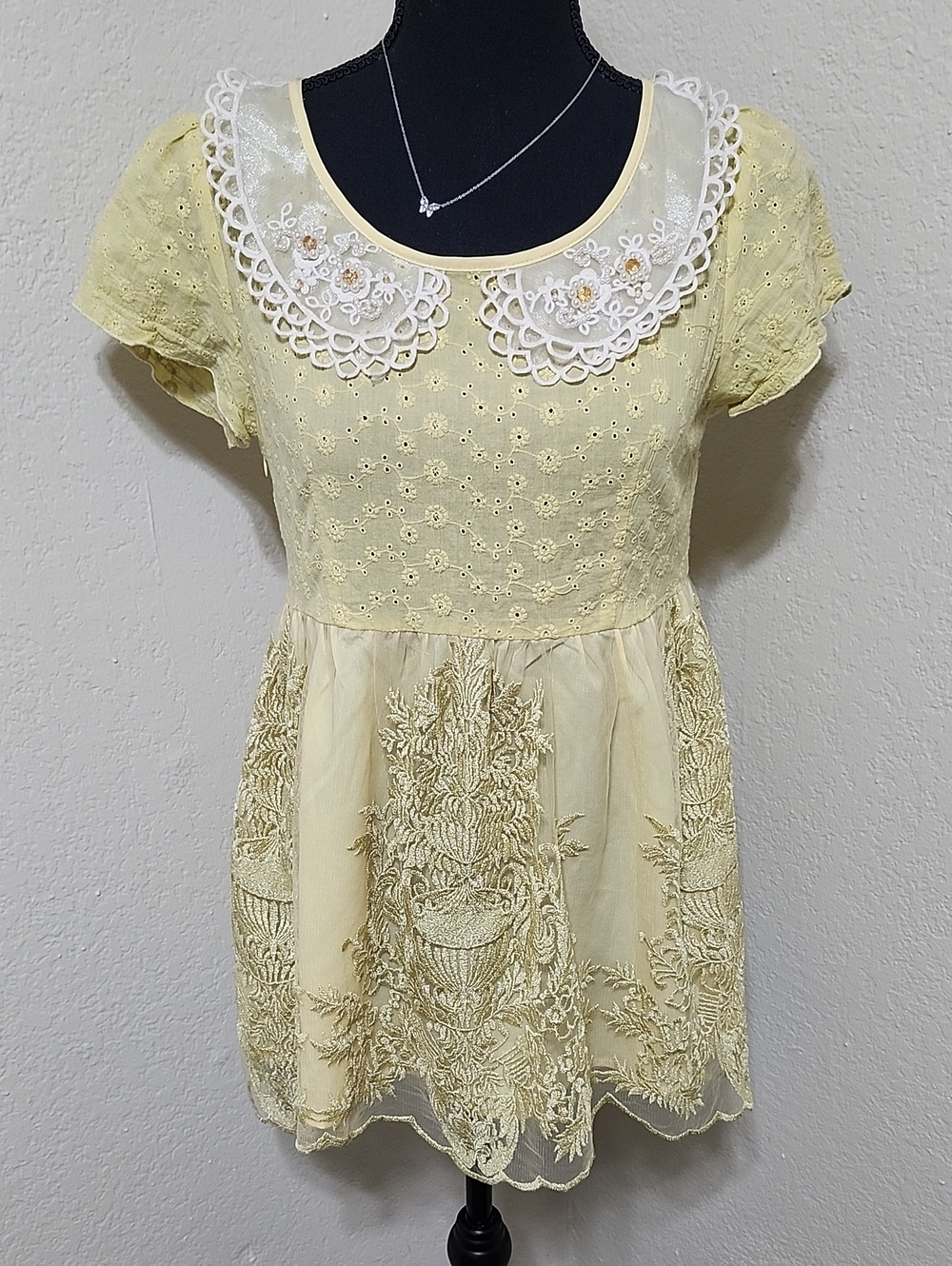 Vintage Liz Lisa/BGV Pastel Yellow Eyelet Babydoll Blouse Mini Dress Lace Sailor